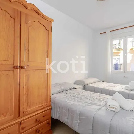 Koti - The Corner Фуэнхирола